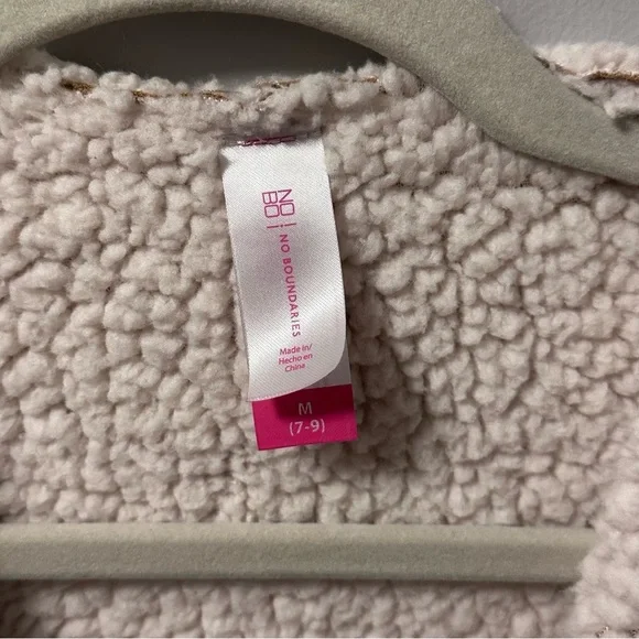 Willie Nelson ride me back home No Boundaries Junior Cozy Sueded Sherpa Vest - Picture 6 of 6